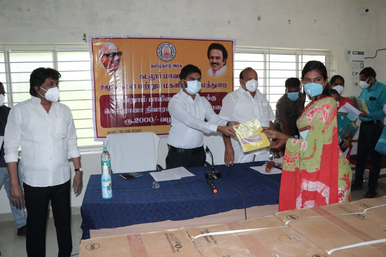 Madhubalan IAS Inaugurating the event 5